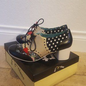 Poetic licence Clara bow